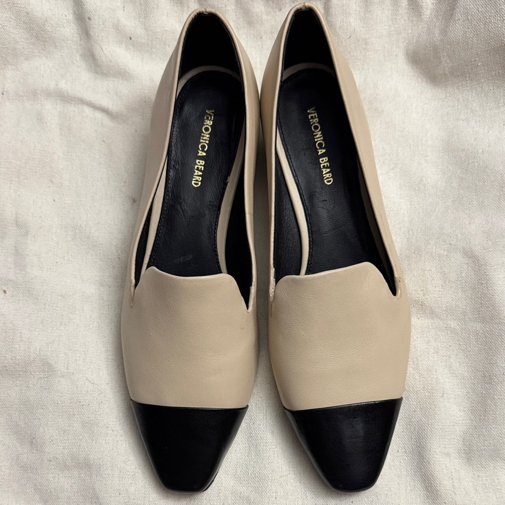 Veronica Beard Two-Tone Beige and Black Pointed Toe Flats